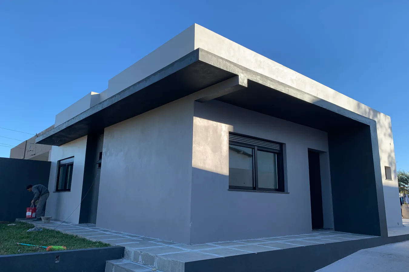 Reforma e Construção de Residência Unifamiliar imagem 01