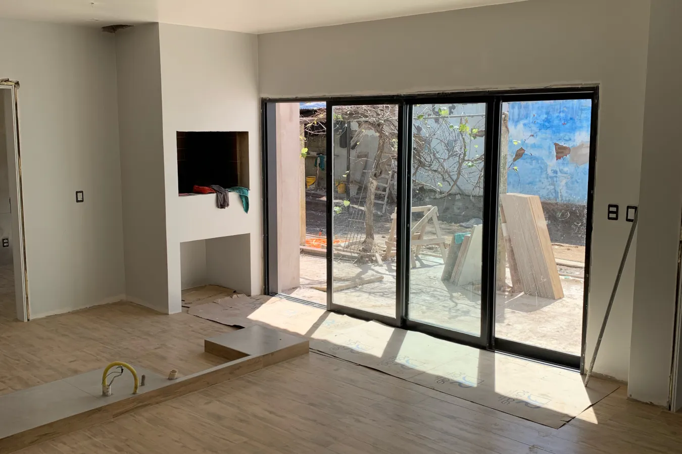 Reforma e Construção de Residência Unifamiliar imagem 03